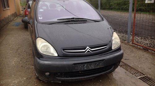 Piese dezmembrez Citroen Xsara Picasso 2.0 hd