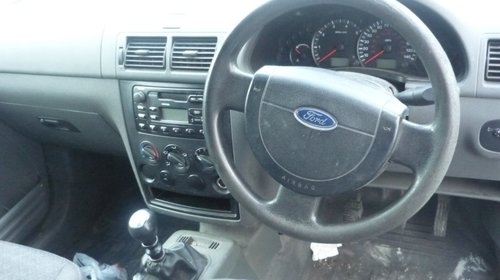 Piese din dezmembrari Ford Transit Connect, 1.8tdci ,an 2004