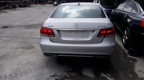 Piese din dezmembrari Mercedes-Benz E-class W