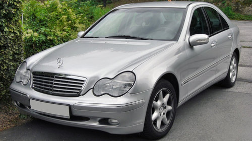 Piese din dezmembrari Mercedes C Class W203 2