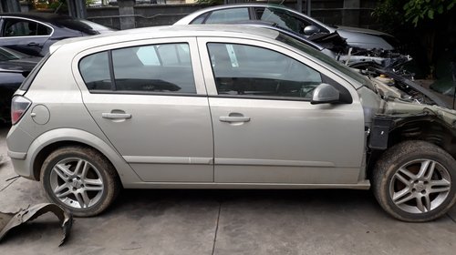 Piese din dezmembrari Opel astra H, an 2005