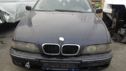 Piese din dezmembrari pentru BMW 530