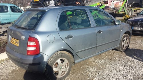 Piese din dezmembrari Skoda Fabia 2004 motor 