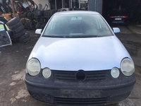 Piese din dezmembrari Volkswagen Polo 9N motor 1.2i AZQ