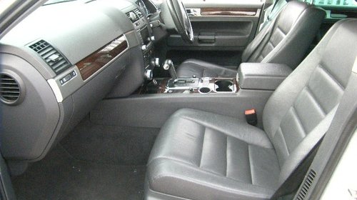 Piese din dezmembrari vw touareg 3.0tdi