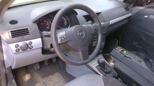 Piese pentru Opel Astra H, l.9 diesel, euro4, 2006