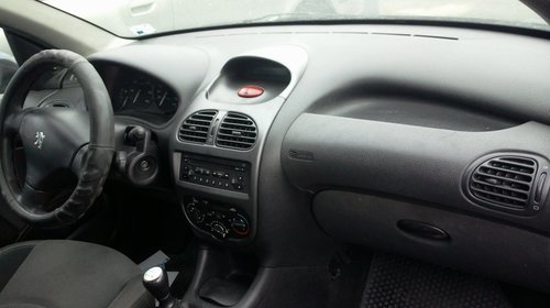 Piese pentru Peugeot 206 , 2007