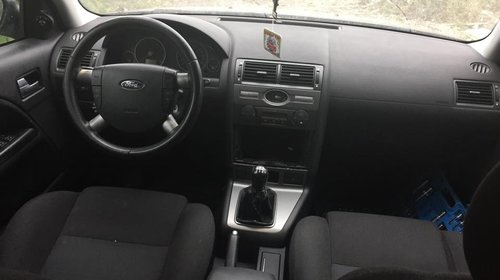 Piese second hand Ford Mondeo MK3 1.8 benzina din 2002