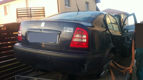 Piese skoda octavia an 2002 motor 1.9 tdi alh