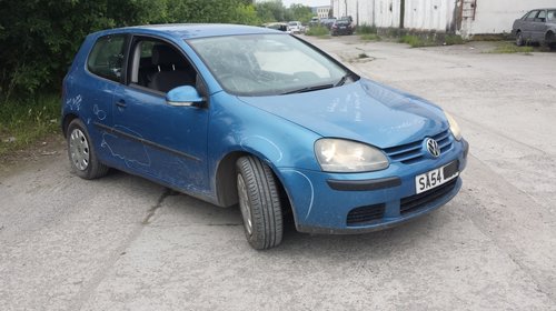 Piese VW Golf V din dezmembrari