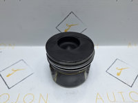 Piston cilindru 3/4 VOLKSWAGEN GOLF V (1K1) [ 2003 - 2009 ] TDI (BKC, BLS, BXE) 77KW|105HP MAHLE 79L59