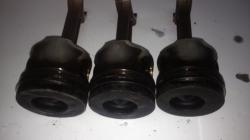 Piston echipat 1.5 dCi DACIA DUSTER,DACIA LOGAN,DACIA SANDERO