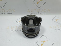 Piston Renault Megane Scenic II (JM0) 1.9 DCI 2004