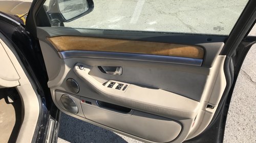 Plafon interior Audi A8 2009 berlina 4136