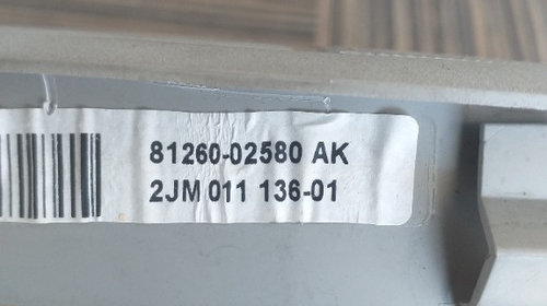 Plafonieră Toyota Auris, an fabricatie 2014 cod. 81260-02580 AK