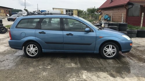 Plafoniera Ford Focus 2001 combi 1600 benzina