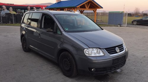 Plafoniera Volkswagen Touran 2005 MPV 2.0 TDI