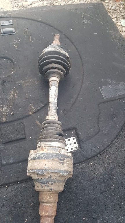 Planetară dreaptă față touareg 7l 2.5 7l6407271 E /D