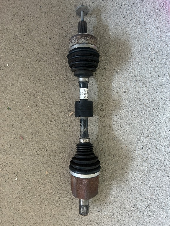 PLANETARĂ STANGA VOLVO XC90 XC60 32339241 sh de vanzare cu