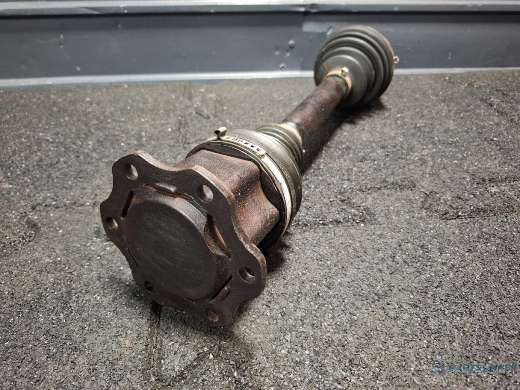 Planetara dreapta AUDI A4 IV Avant 8K5, 