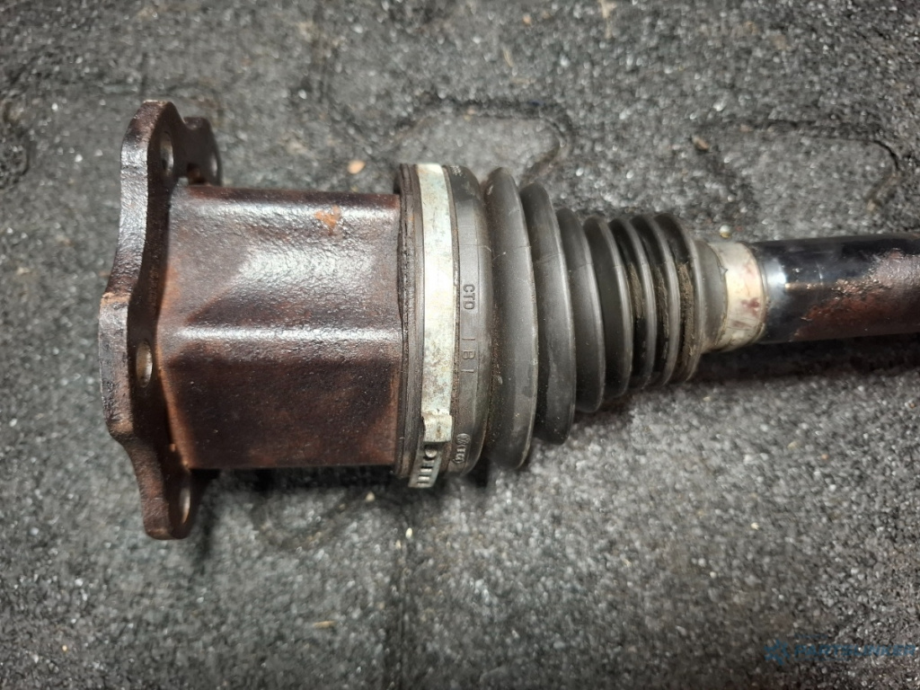 Planetara dreapta AUDI A4 IV Avant 8K5, 