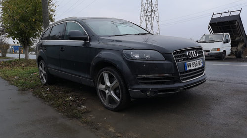 Planetara dreapta Audi Q7 4M 2007 SUV 3000