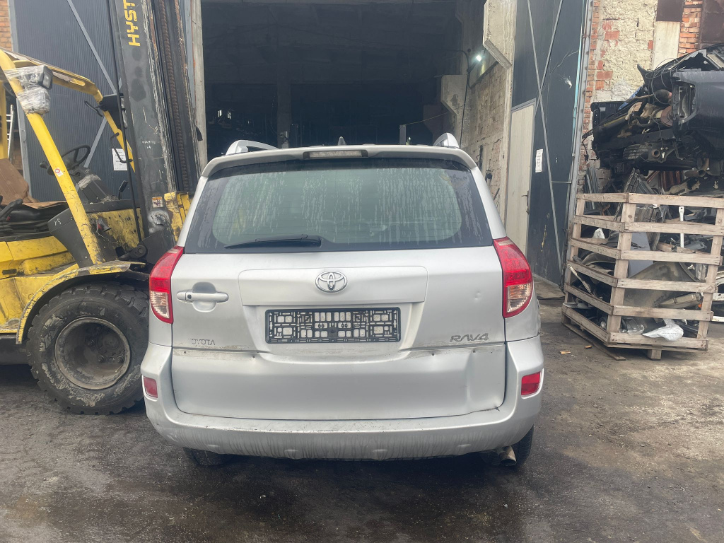 Planetara dreapta fata 2.2 d-4d 2ADFTV T