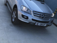 Planetara dreapta fata Mercedes ML 320 W164 3.0 CDI