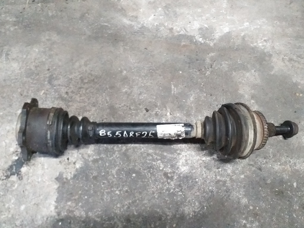 Planetara dreapta fata VW PASSAT B5.5 , 