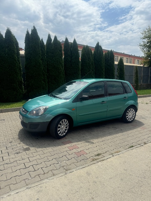 Planetara dreapta Ford Fiesta 5 2007 hatchback 1.4