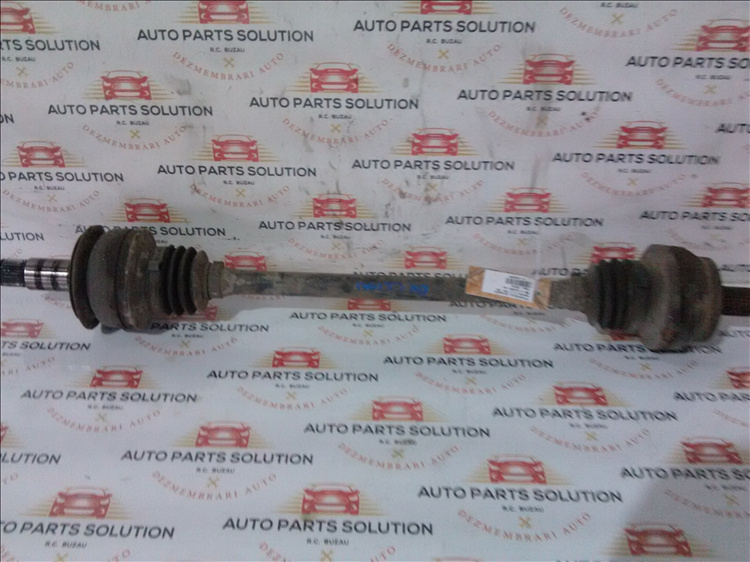 Planetara dreapta spate 2.2 CDI E5 MB C CLASS an f