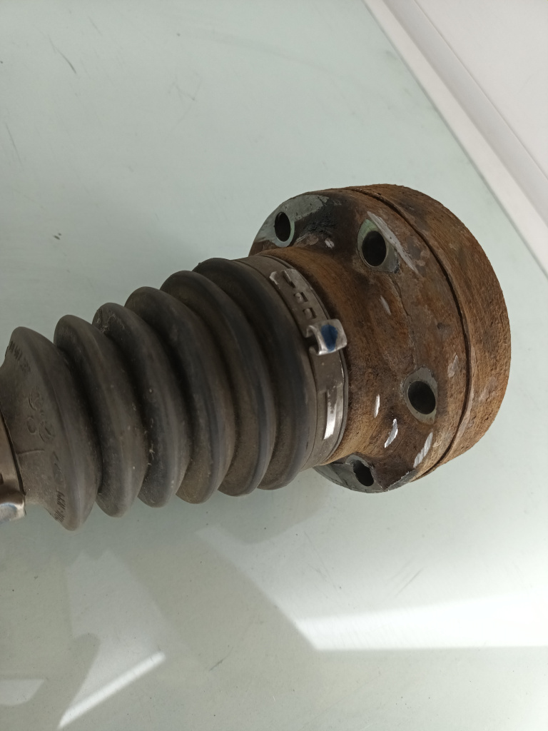 Planetara dreapta spate Audi A6 C6 2.7 T