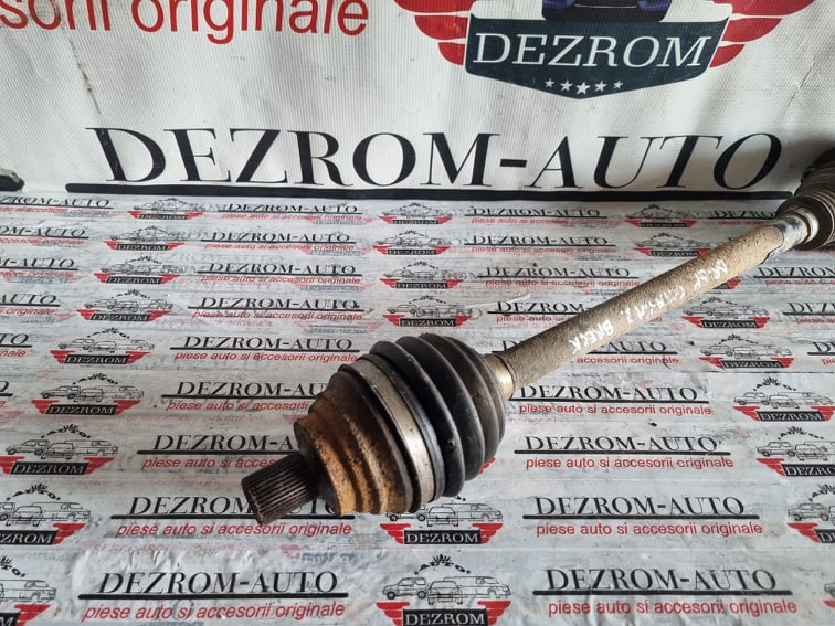 Planetara dreapta spate VW Passat B6 2.0