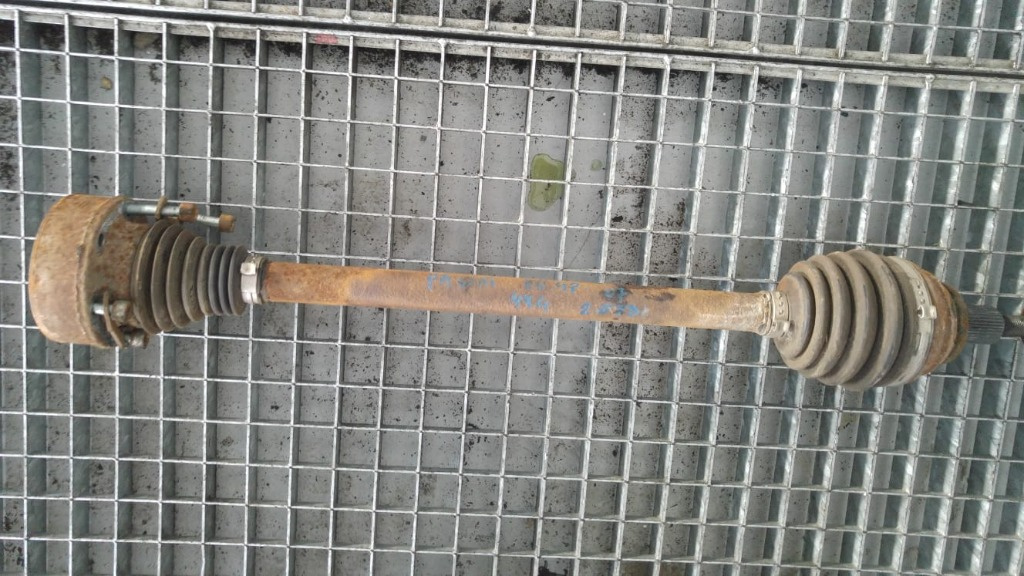 Planetara dreapta spate vw passat b6 3c 