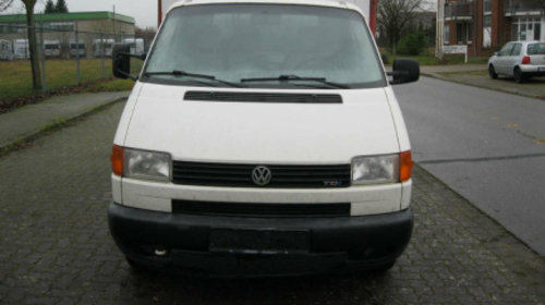 Planetara dreapta Volkswagen T4 2000 Doka 1,9 2,4 2,5