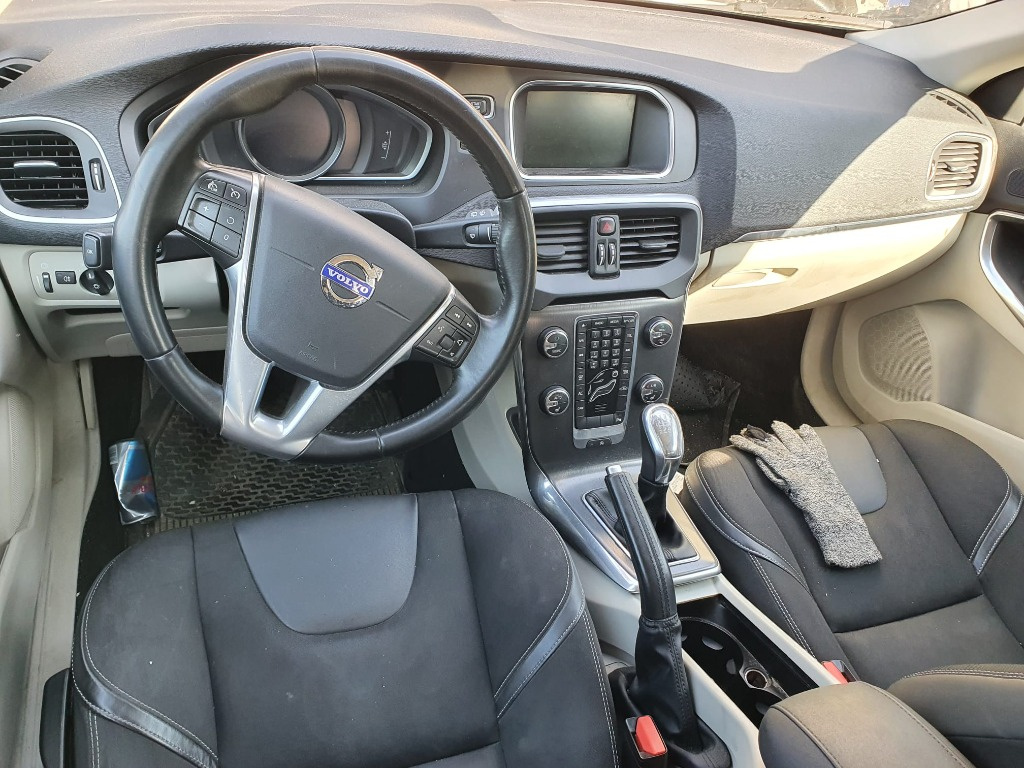 Planetara dreapta Volvo V40 2012 hatchba
