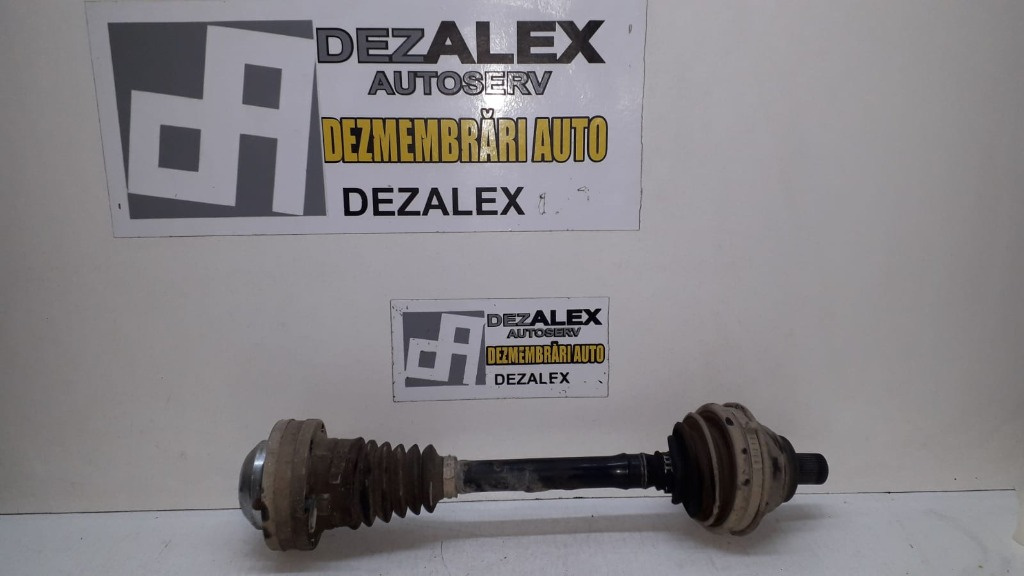 Planetara dreapta VW Passat B6 2.0 Tdi cod 1K0407272EN