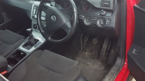 Planetara dreapta VW Passat B6 2006 break 2.0 tdi