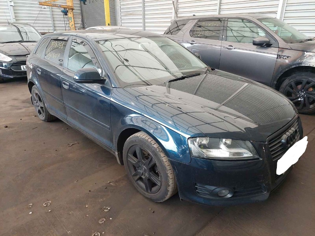 Planetara stanga Audi A3 8P 2009 HATCHBA