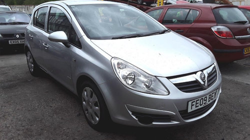 Planetara stanga Opel Corsa D 2009 Hatchback 1.4 i