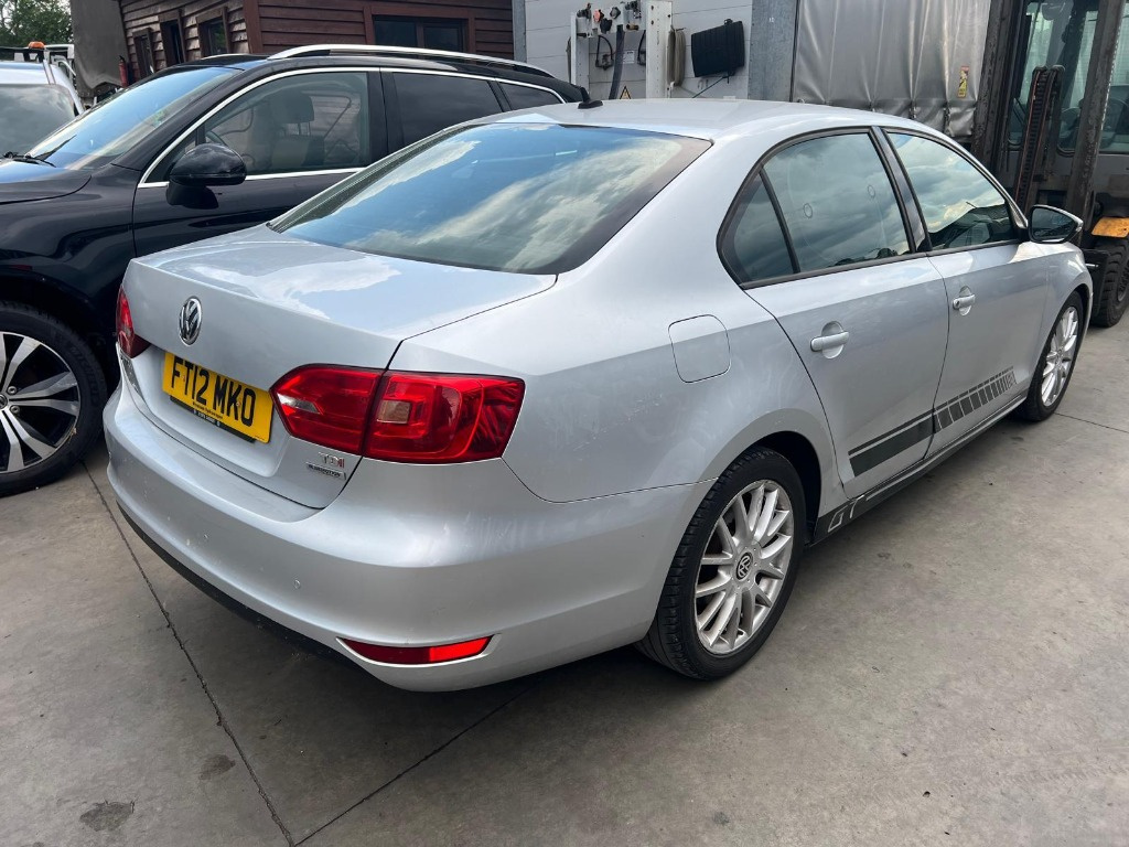 Planetara VW JETTA 2012 motor 1.6 TDI CO