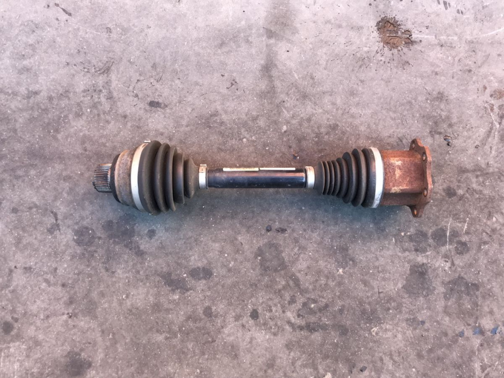 Planetare Dreapta Audi A4 B8 / A5 2.0 TDI COD 8K0407271Q