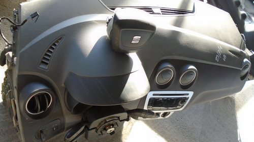 Plansa bord + airbaguri Seat Ibiza din 2011