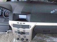 Plansa bord + airbaguri volan si pasager Opel Astra H GTC, din 2008