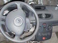Plansa bord + airbaguri volan si pasager Renault Clio 3 , an 2009