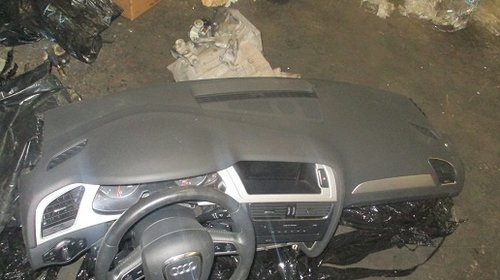 Plansa bord completa cu kit airbaguri Audi A4 B8 2010