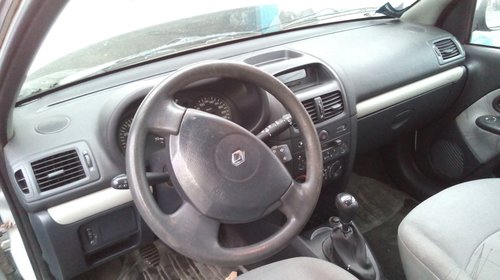 PLANSA BORD COMPLETA Renault Clio 1.5 2003