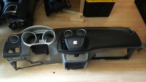 Plansa bord completa Seat Ibiza 5 6J5 2011