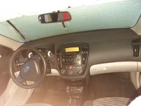 Plansa bord cu airbag+airbag volan+centuri+calculator KIA CEE"D 2007-2010, stare buna