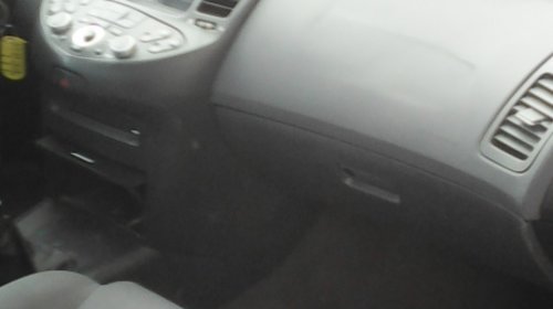 Plansa bord cu airbag Nissan Primera, 2005